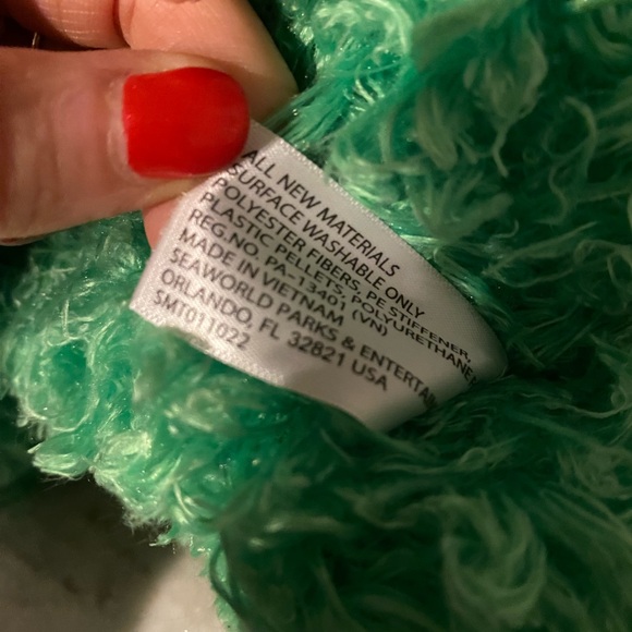 Sesame Street Green Plush Toy - Picture 5 of 5